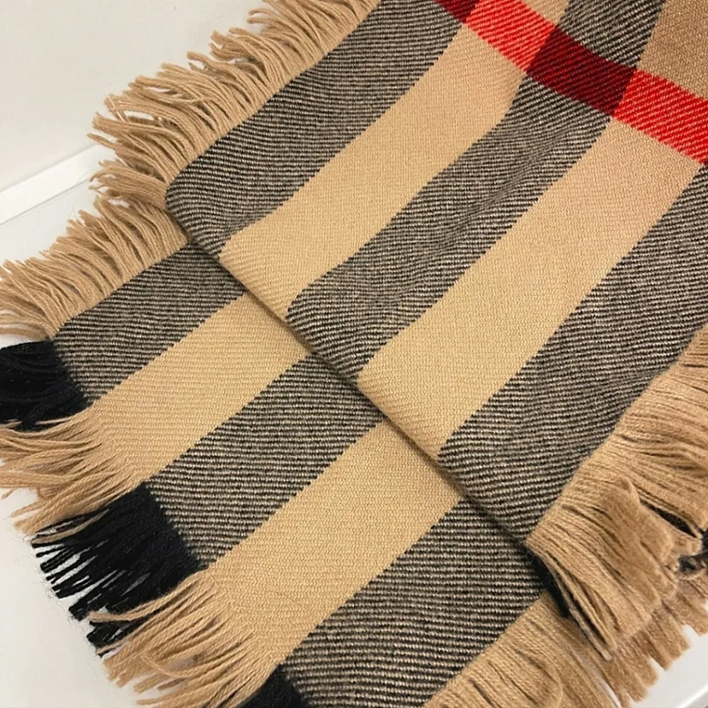 Authentic Wool Classic Burberry Scarf